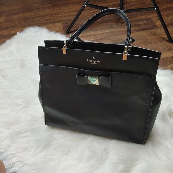 Kate Spade Bow Fulton Terrace Large Black Shoulder - Picture 3 of 12